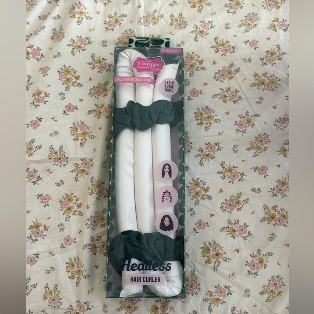 Hair curlers